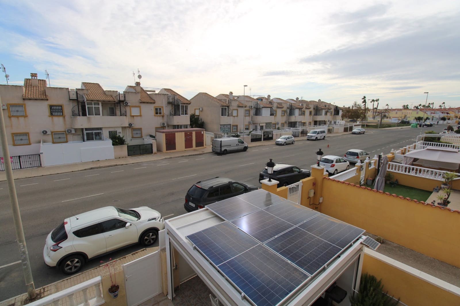 2 slaapkamer Huis te koop in Cabo Roig met zwembad - € 229.000 (Ref: 9439586)