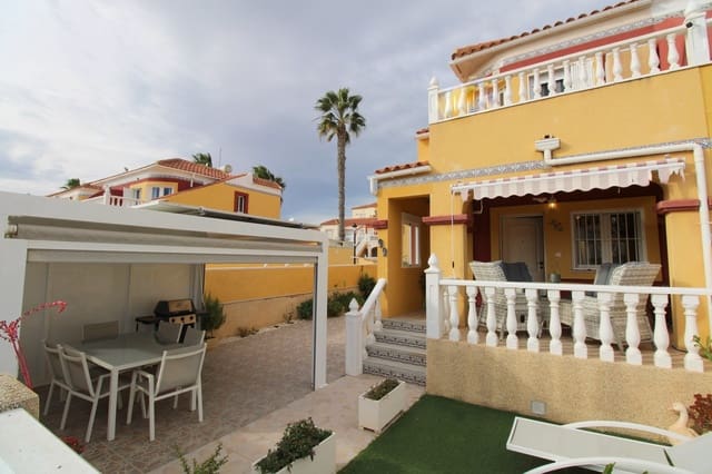 2 slaapkamer Huis te koop in Cabo Roig, Orihuela met zwembad - € 229.000 (Ref: 9439586)
