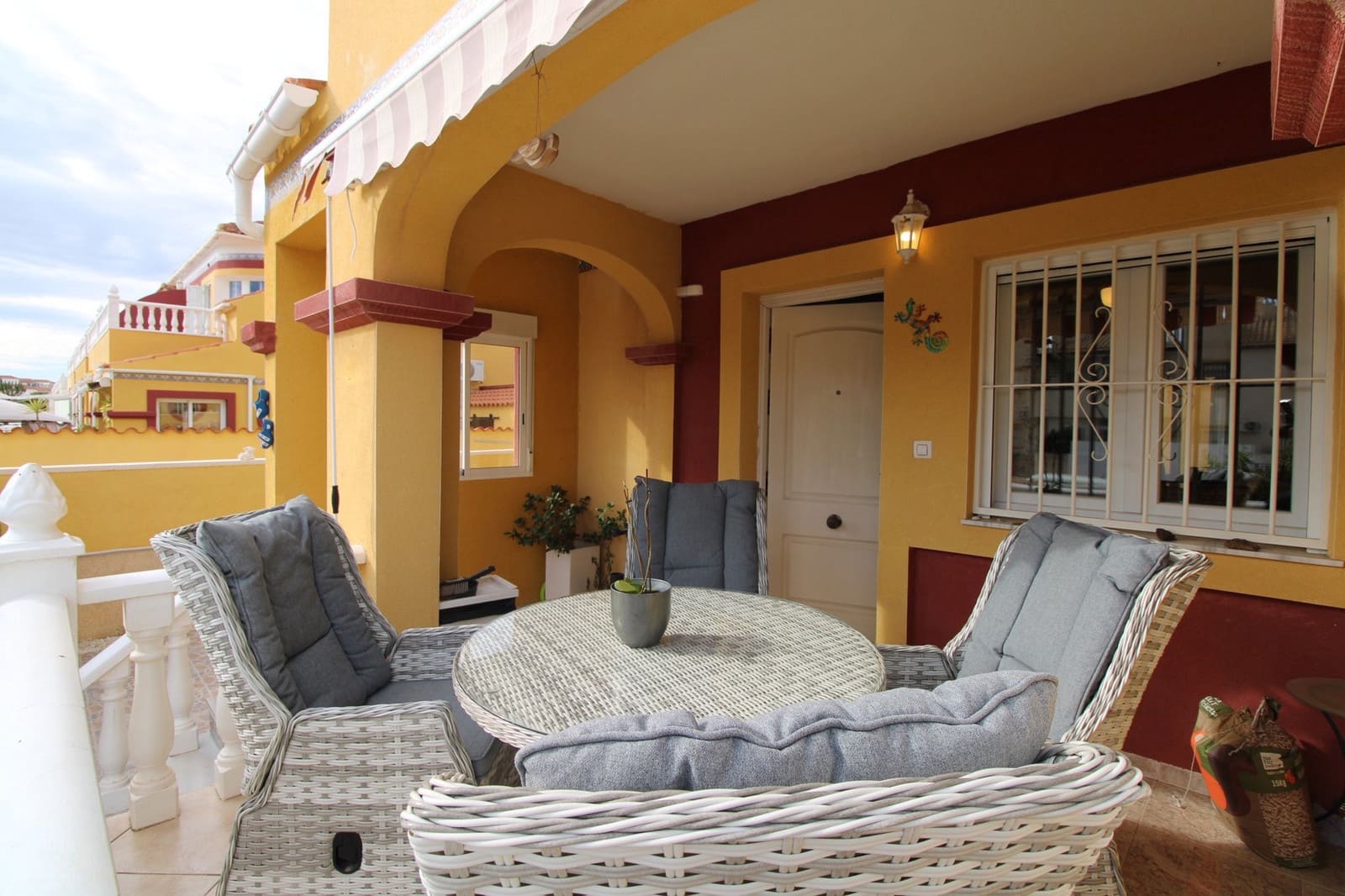 2 slaapkamer Huis te koop in Cabo Roig met zwembad - € 229.000 (Ref: 9439586)