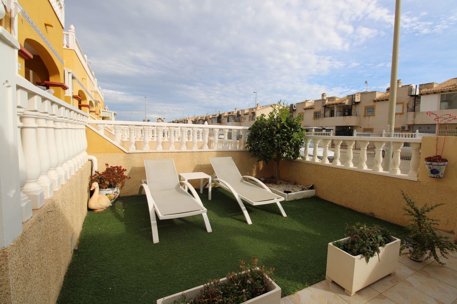 2 slaapkamer Huis te koop in Cabo Roig met zwembad - € 229.000 (Ref: 9439586)