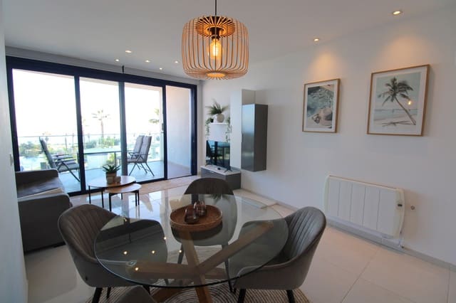 2 slaapkamer Appartement te koop in Punta Prima, Torrevieja met zwembad - € 420.000 (Ref: 9439587)