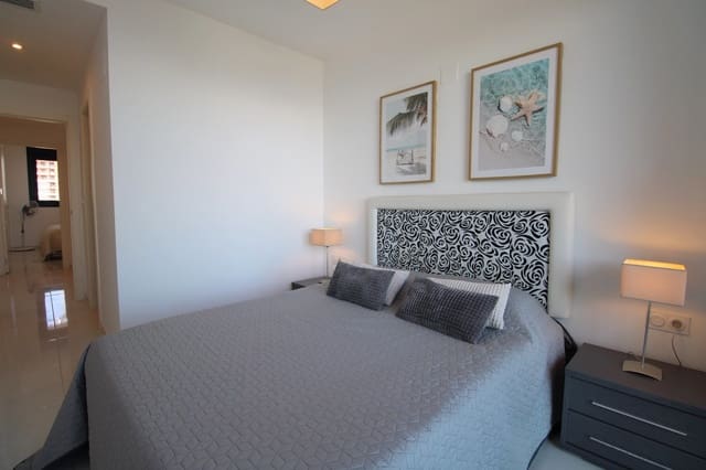 2 slaapkamer Appartement te koop in Punta Prima, Torrevieja met zwembad - € 420.000 (Ref: 9439587)