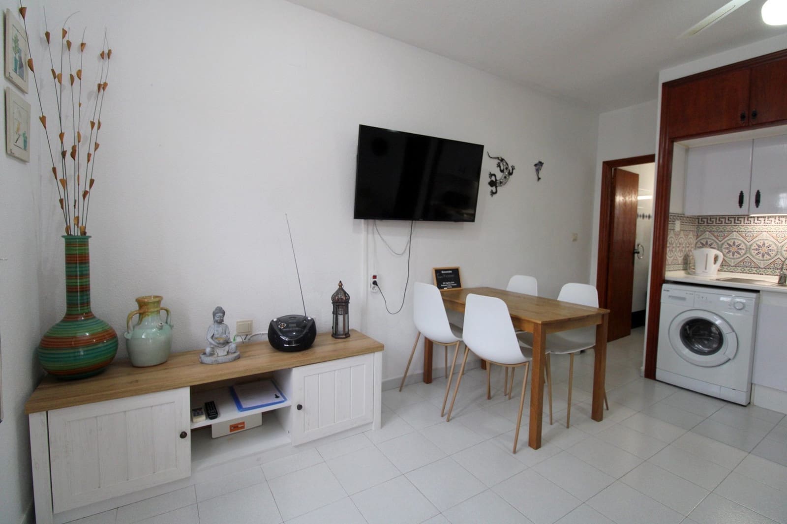 1 Zimmer Apartment zu verkaufen in Villamartin mit Pool - 105.000 € (Ref: 9461821)