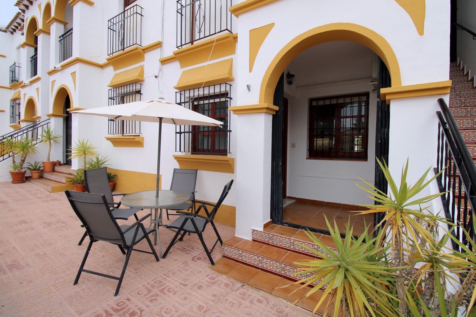 1 Zimmer Apartment zu verkaufen in Villamartin mit Pool - 105.000 € (Ref: 9461821)