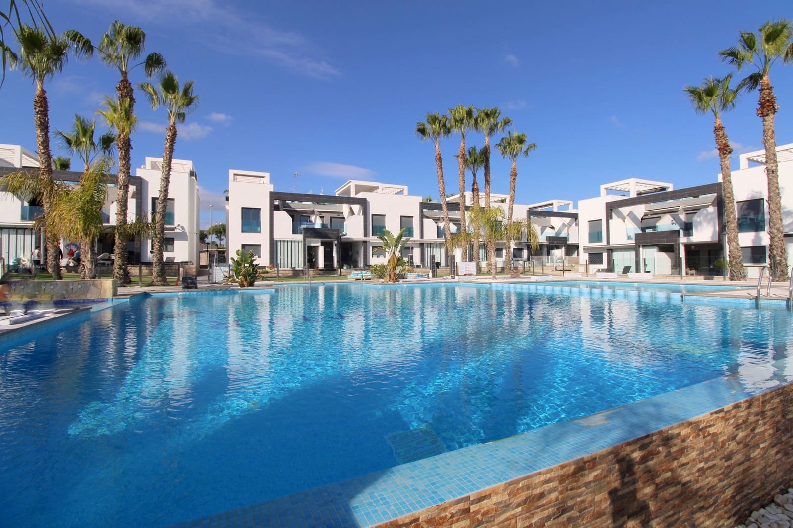 2 quarto Penthouse para venda em La Zenia com piscina - 339 900 € (Ref: 9468190)