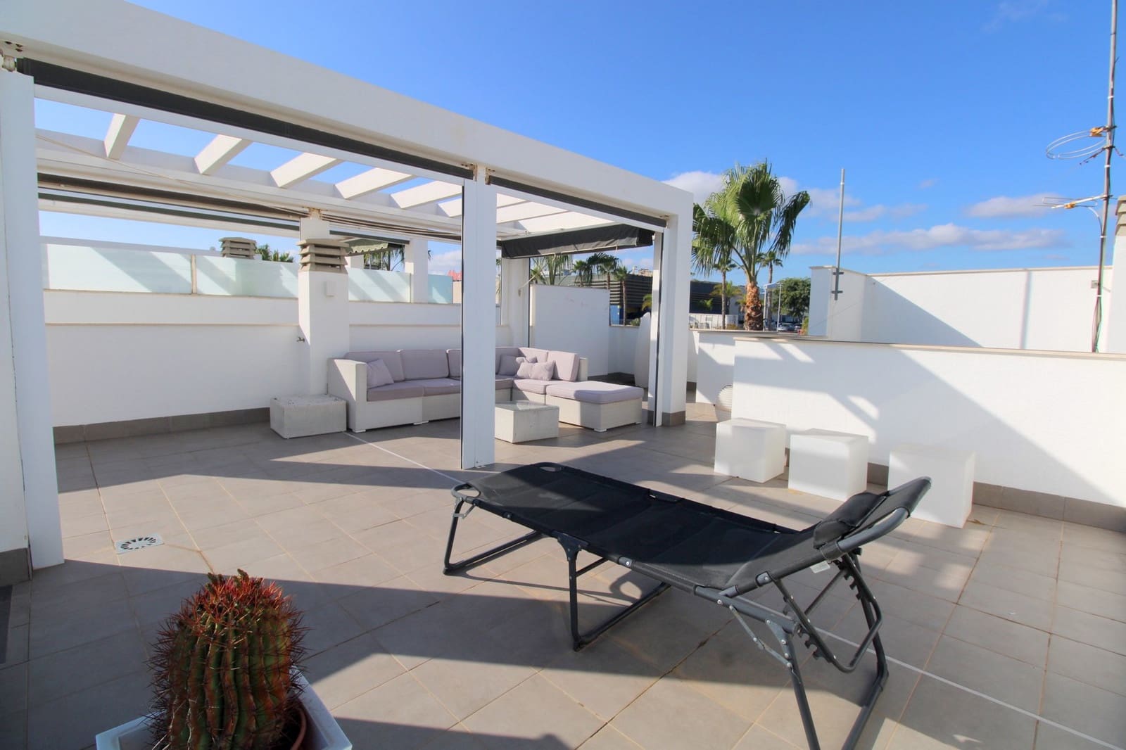 2 quarto Penthouse para venda em La Zenia com piscina - 339 900 € (Ref: 9468190)
