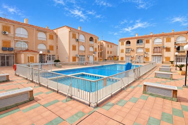 Ático de 3 habitaciones en Playa del Acequión, Torrevieja en venta con piscina - 158.500 € (Ref: 9472758)