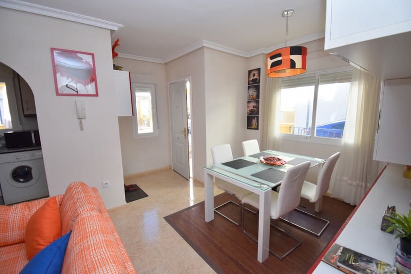 Casa de 3 habitaciones en La Tercia en venta con piscina - 123.950 € (Ref: 9488218)