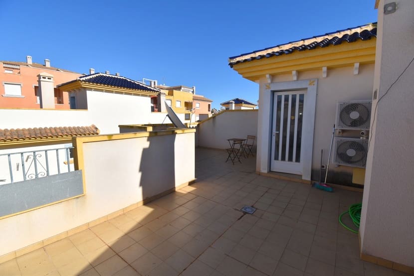 Casa de 3 habitaciones en La Tercia en venta con piscina - 123.950 € (Ref: 9488218)