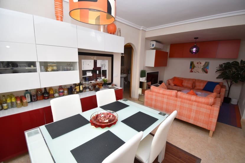 Casa de 3 habitaciones en La Tercia en venta con piscina - 123.950 € (Ref: 9488218)