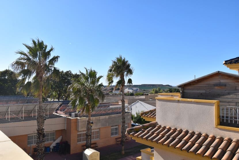 Casa de 3 habitaciones en La Tercia en venta con piscina - 123.950 € (Ref: 9488218)