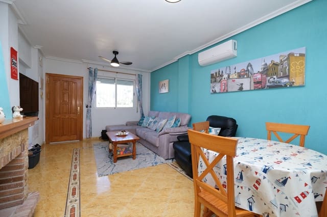 3 slaapkamer Huis te koop in Playa Flamenca, Orihuela met zwembad - € 169.995 (Ref: 9494316)