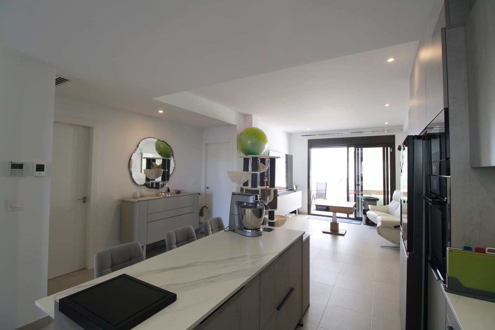 2 Zimmer Apartment zu verkaufen in Pilar de la Horadada mit Pool - 224.000 € (Ref: 9503967)