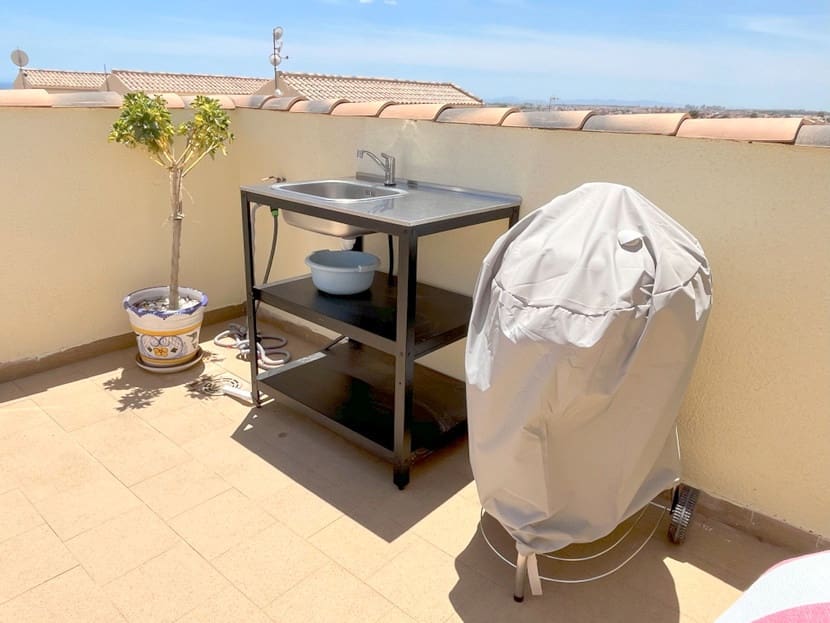 2 slaapkamer Penthouse te koop in Punta Prima met zwembad - € 154.950 (Ref: 9511933)