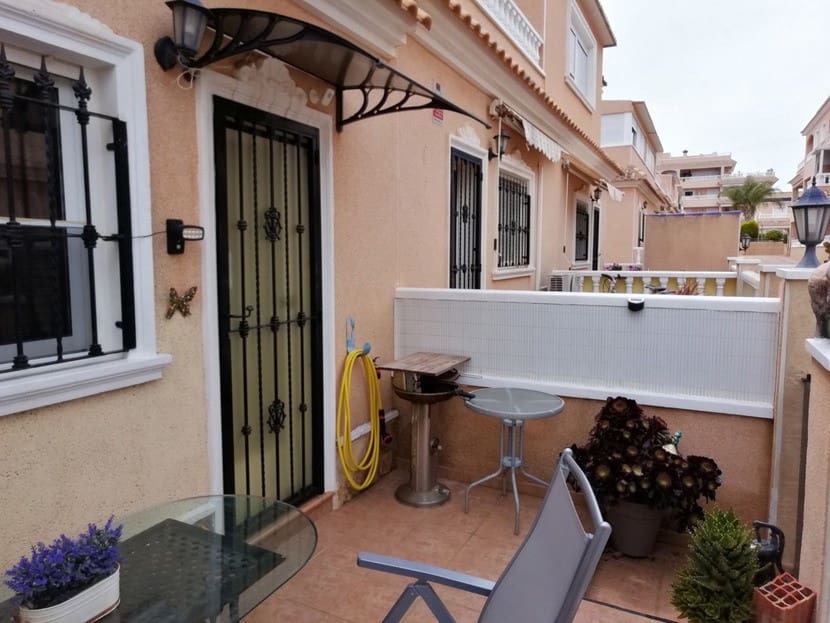 2 soverom Hus til salgs i Los Dolses med svømmebasseng - € 215 000 (Ref: 9511934)