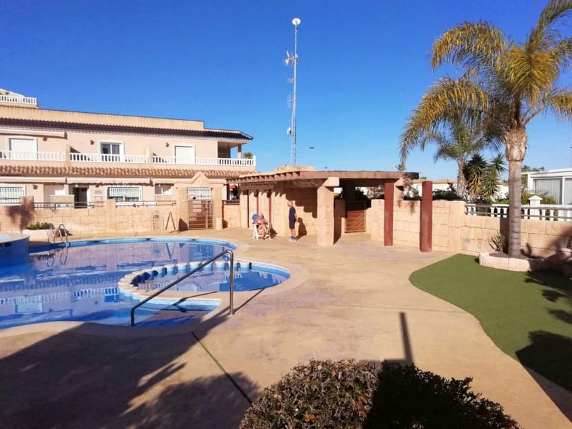 2 soverom Hus til salgs i Los Dolses med svømmebasseng - € 215 000 (Ref: 9511934)