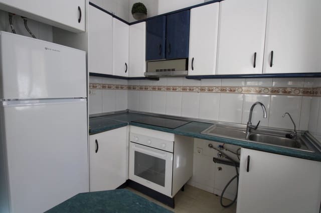 2 Zimmer Villa zu verkaufen in Villamartin, Orihuela mit Pool - 180.000 € (Ref: 9548875)