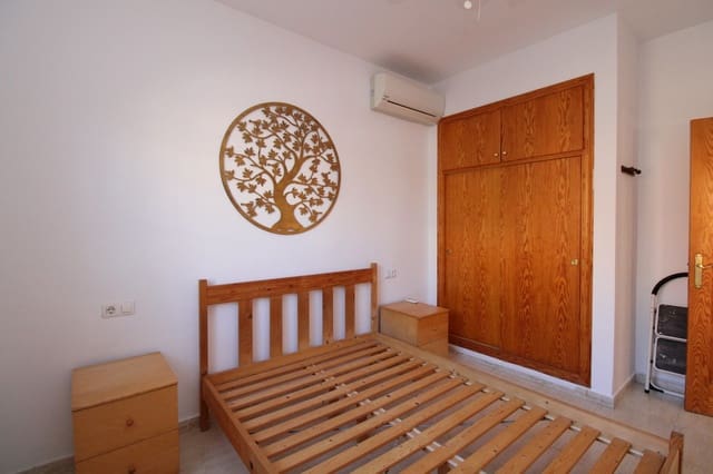 2 Zimmer Villa zu verkaufen in Villamartin, Orihuela mit Pool - 180.000 € (Ref: 9548875)