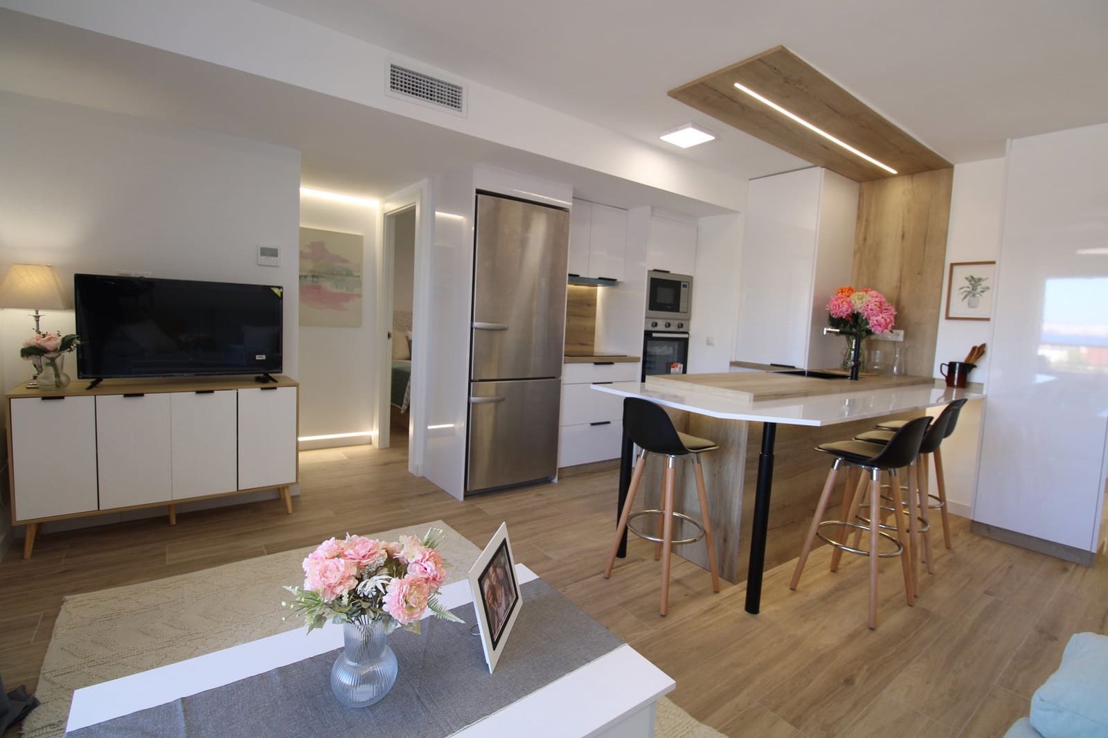 3 Zimmer Apartment zu verkaufen in Punta Prima mit Pool - 329.700 € (Ref: 9548880)