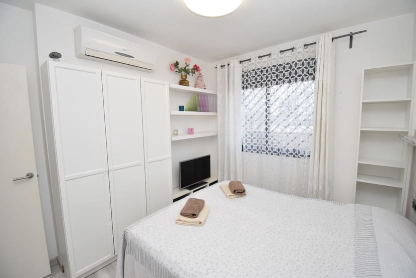 2 sovrum Lägenhet till salu i La Zenia med pool - 280 000 € (Ref: 9548881)