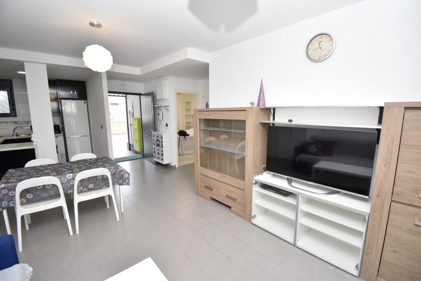 2 sovrum Lägenhet till salu i La Zenia med pool - 280 000 € (Ref: 9548881)