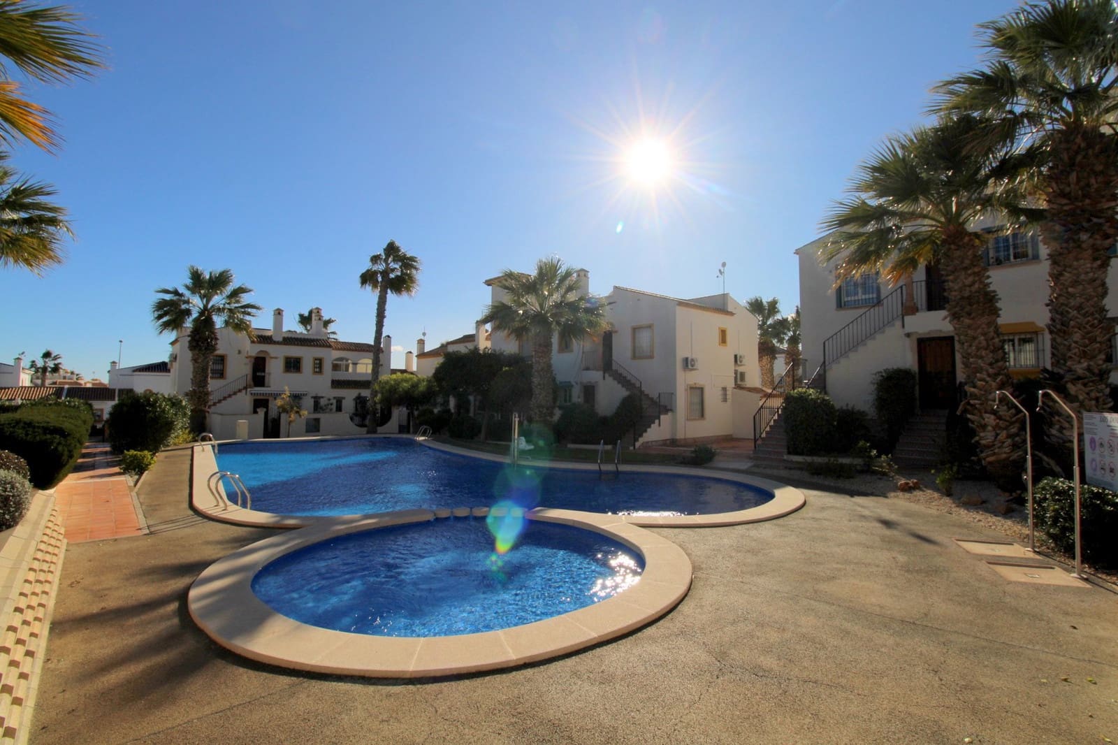 3 makuuhuone Omakotitalo myytävänä paikassa Los Dolses mukana uima-altaan - 263 000 € (Ref: 9548882)