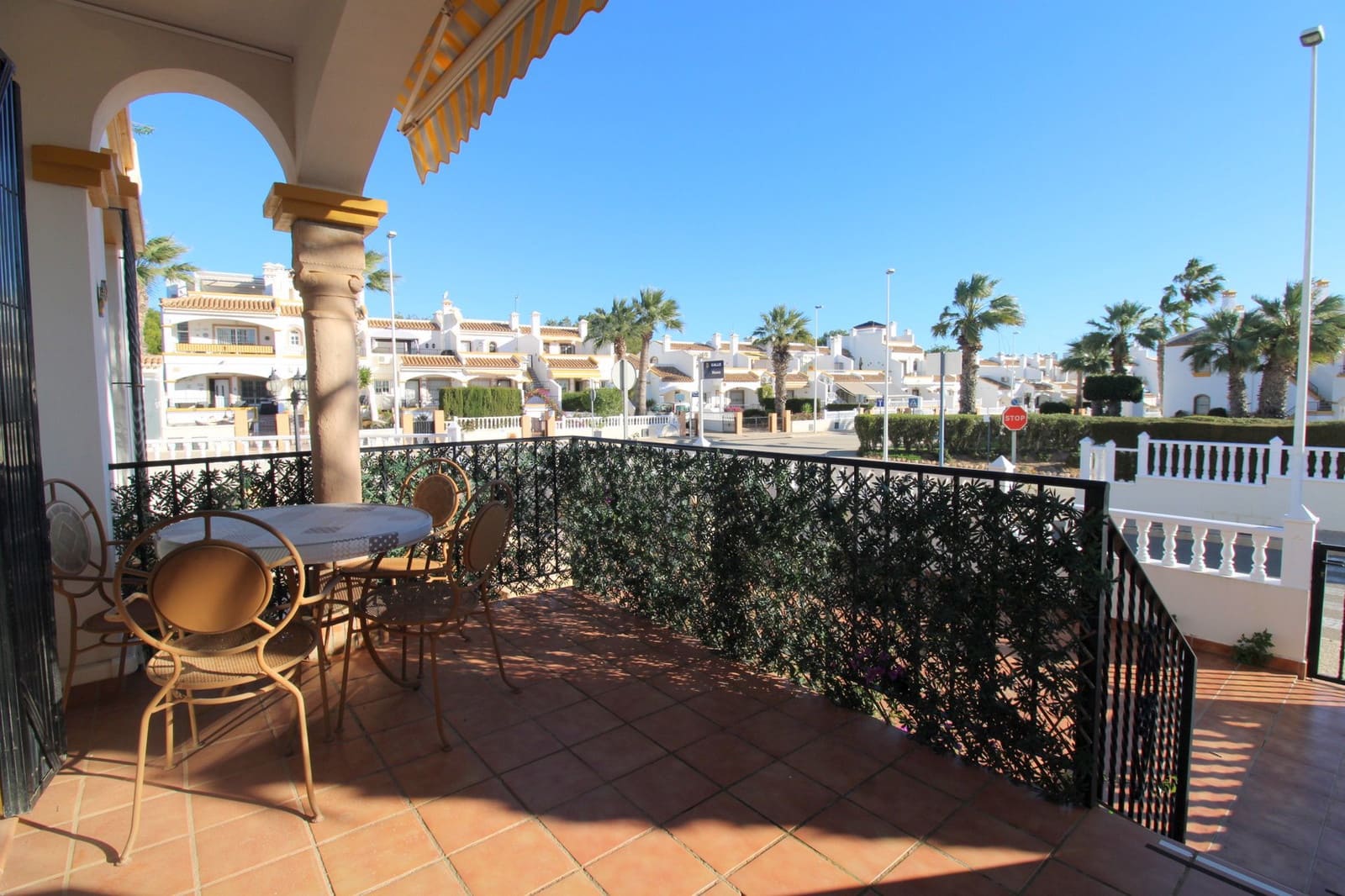 3 makuuhuone Omakotitalo myytävänä paikassa Los Dolses mukana uima-altaan - 263 000 € (Ref: 9548882)