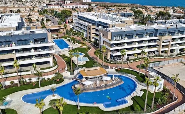 2 slaapkamer Penthouse te koop in Playa Flamenca, Orihuela met zwembad - € 499.000 (Ref: 9548886)