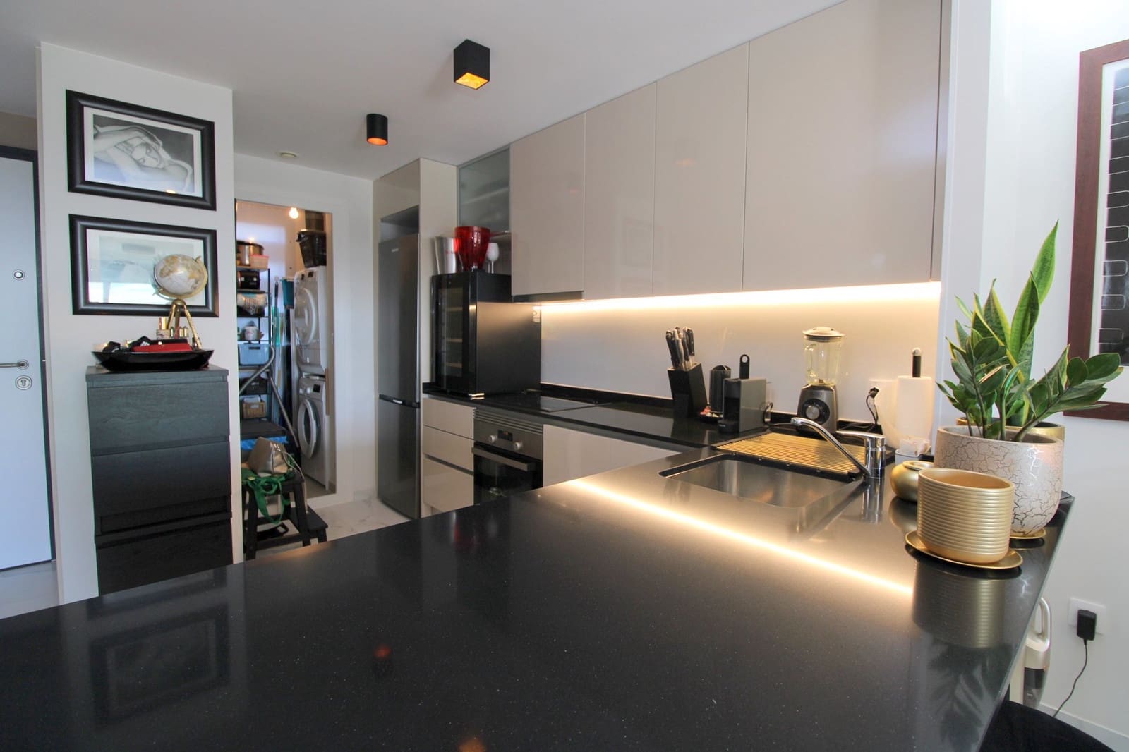 2 slaapkamer Penthouse te koop in Playa Flamenca met zwembad - € 499.000 (Ref: 9548886)