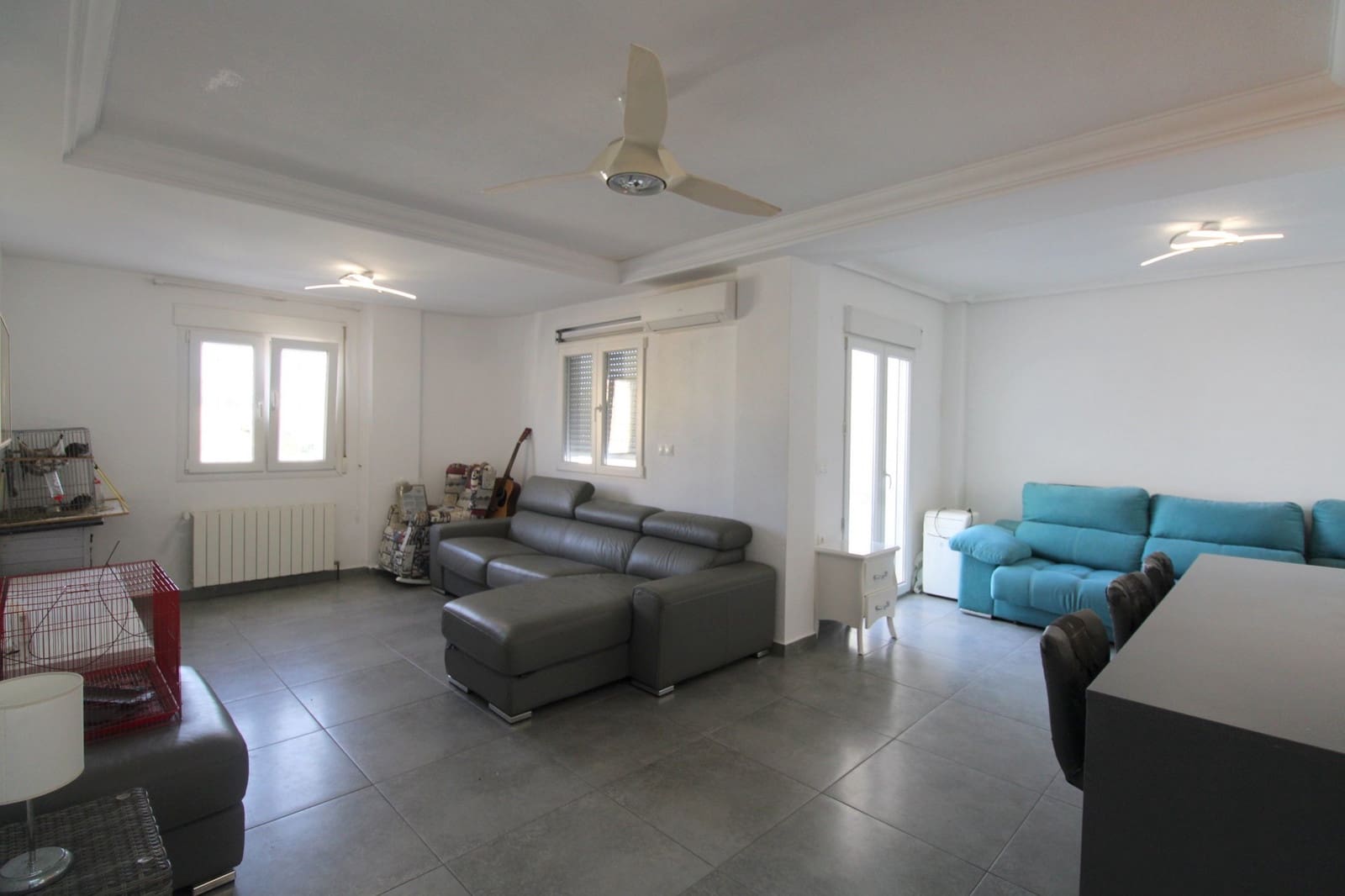 3 makuuhuone Huvila myytävänä paikassa Villamartin mukana uima-altaan - 385 000 € (Ref: 9548887)