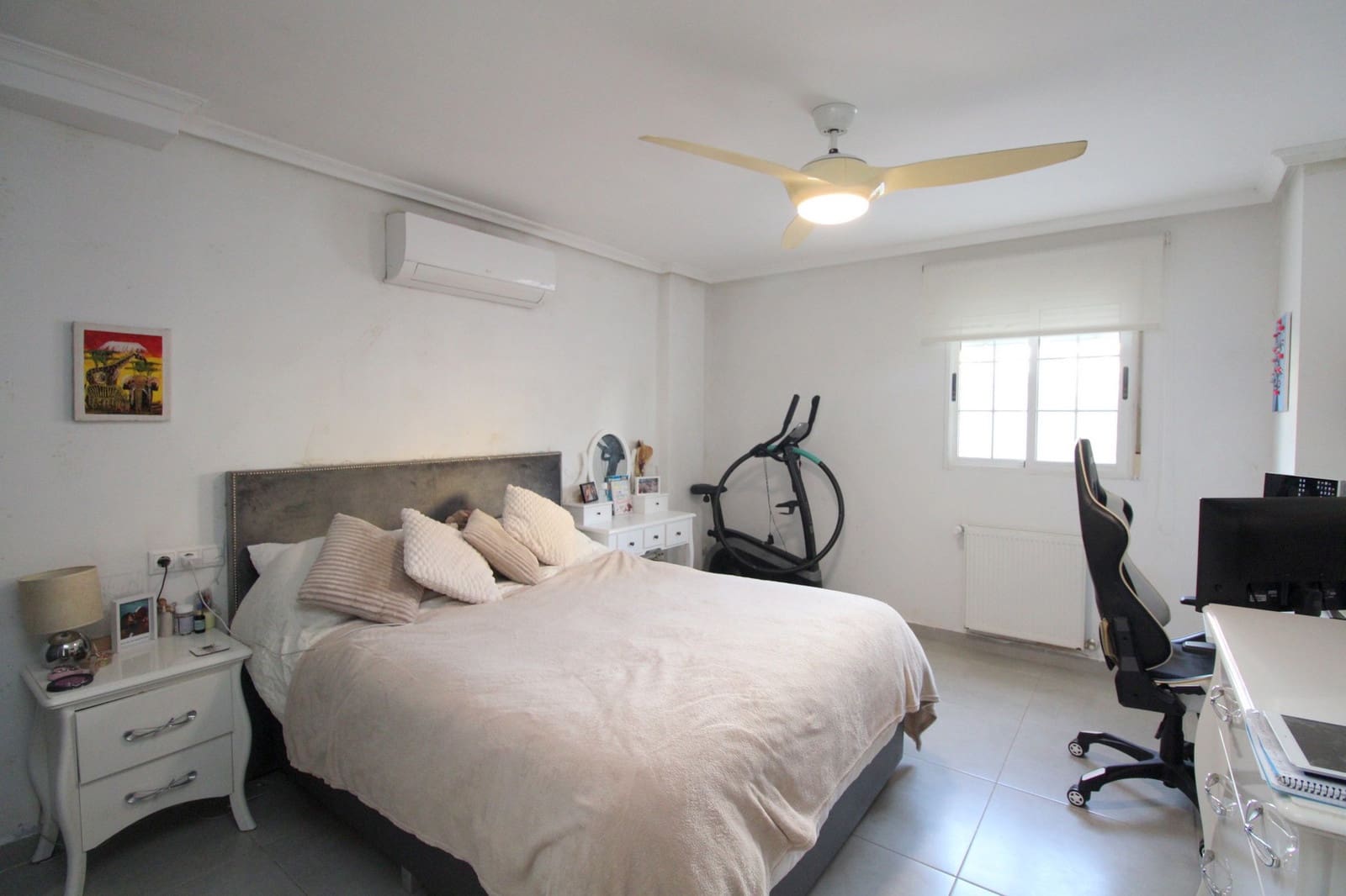 3 makuuhuone Huvila myytävänä paikassa Villamartin mukana uima-altaan - 385 000 € (Ref: 9548887)