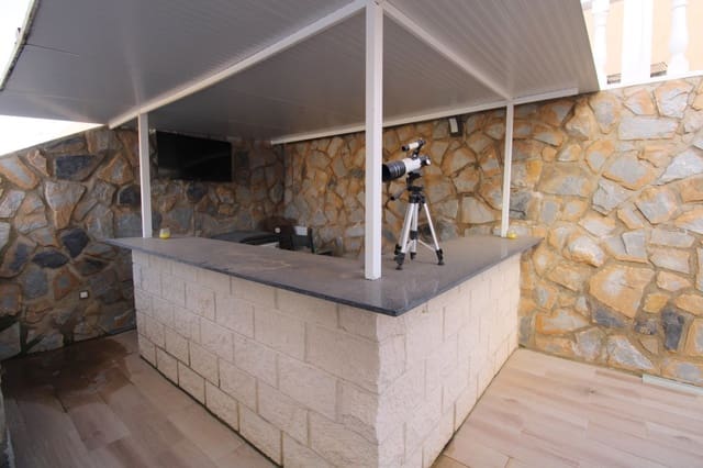 3 makuuhuone Huvila myytävänä paikassa Villamartin, Orihuela mukana uima-altaan - 385 000 € (Ref: 9548887)