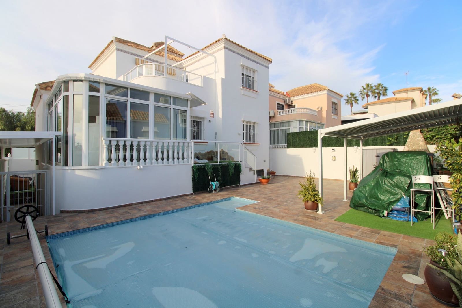 3 sypialnia Willa na sprzedaż w Villamartin z basenem - 410 000 € (Ref: 9548888)