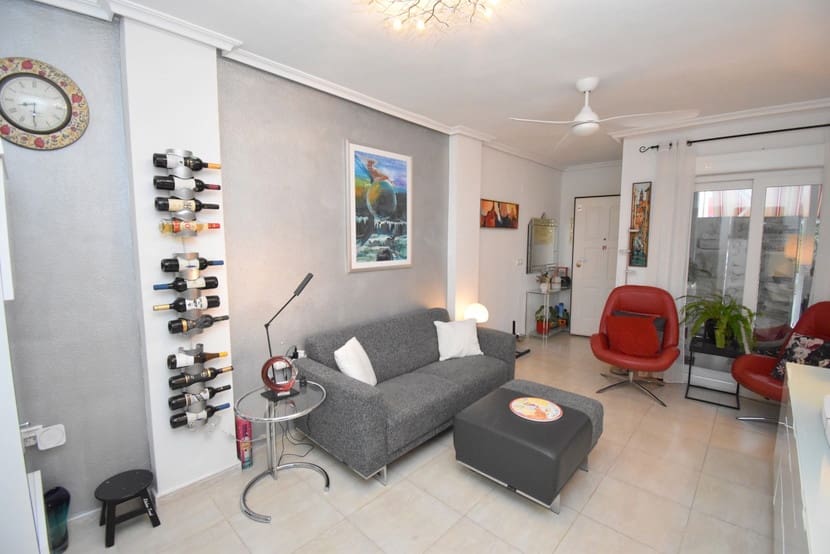 Apartamento de 2 habitaciones en Los Altos en venta con piscina - 189.999 € (Ref: 9551026)