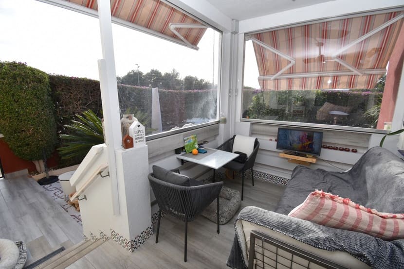 Apartamento de 2 habitaciones en Los Altos en venta con piscina - 189.999 € (Ref: 9551026)