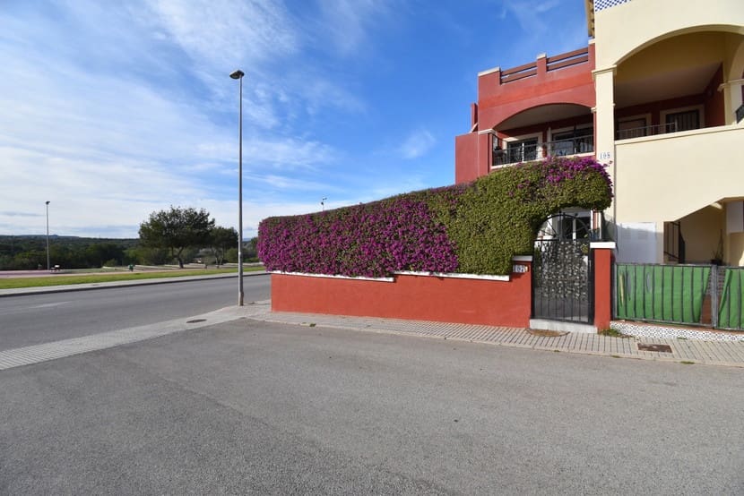 Apartamento de 2 habitaciones en Los Altos en venta con piscina - 189.999 € (Ref: 9551026)