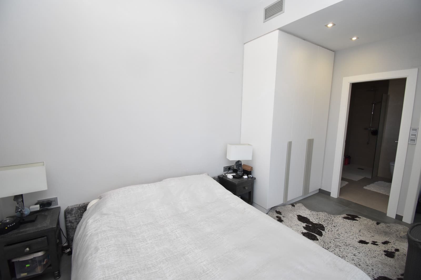 5 quarto Moradia para venda em Villamartin com piscina - 489 000 € (Ref: 9568175)