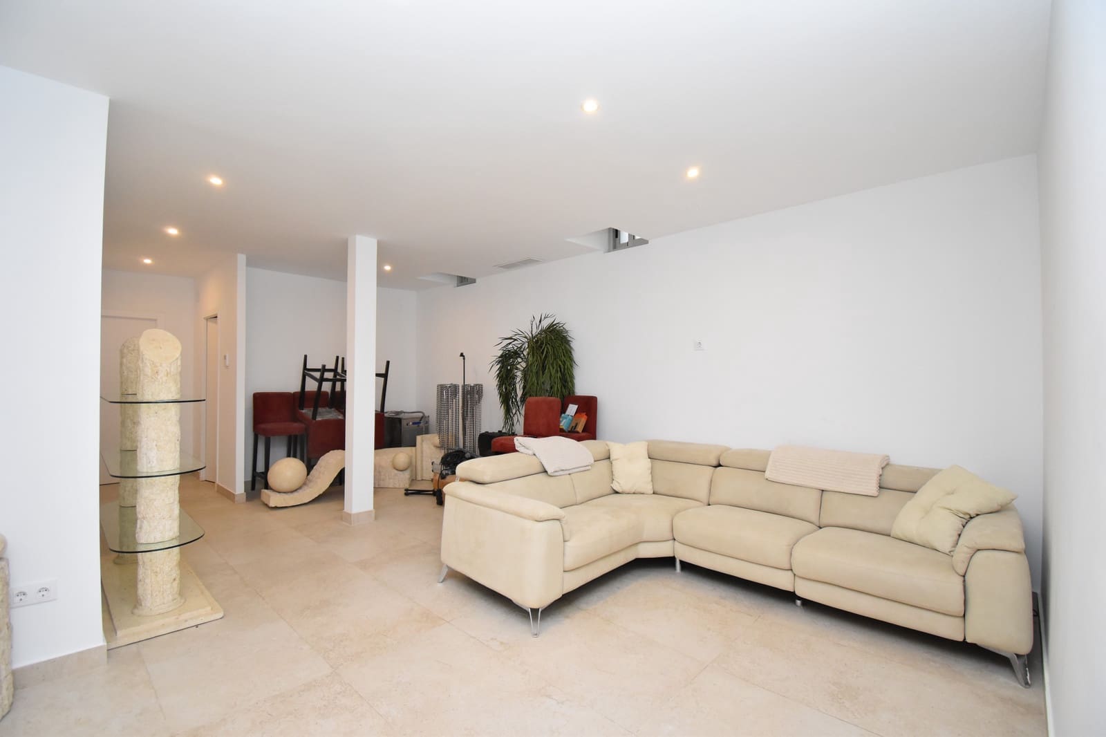 5 quarto Moradia para venda em Villamartin com piscina - 489 000 € (Ref: 9568175)