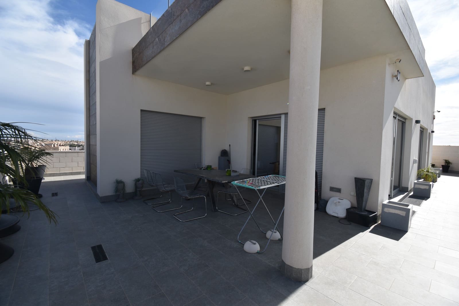 5 quarto Moradia para venda em Villamartin com piscina - 489 000 € (Ref: 9568175)