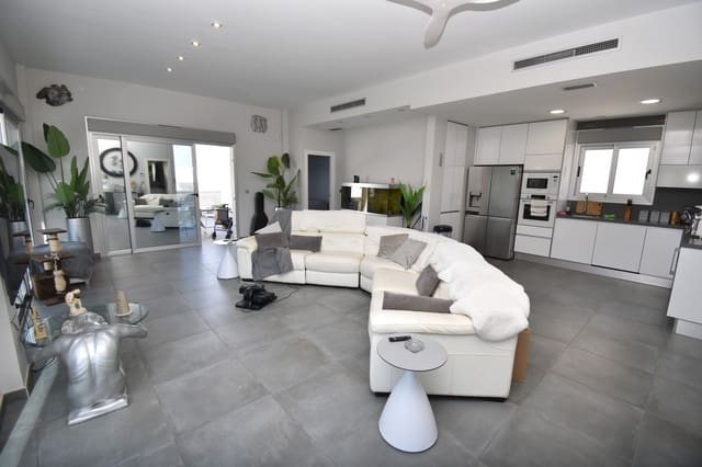 5 quarto Moradia para venda em Villamartin, Orihuela com piscina - 489 000 € (Ref: 9568175)