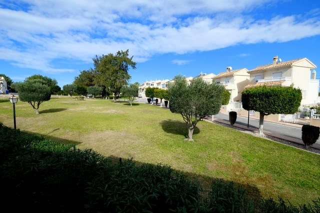 1 slaapkamer Appartement te koop in Villamartin, Orihuela met zwembad - € 124.995 (Ref: 9574040)