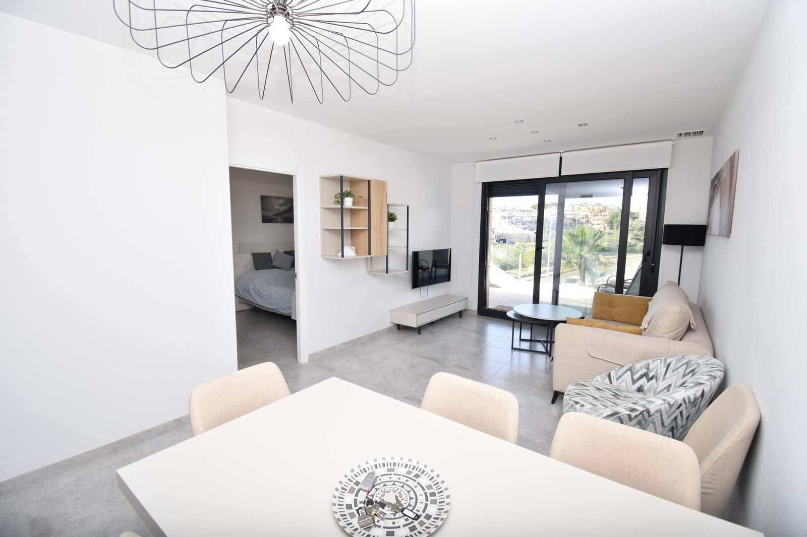 3 quarto Apartamento para venda em Villamartin com piscina - 280 000 € (Ref: 9585913)