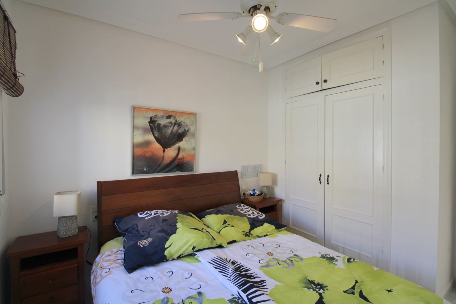 Chalet de 3 habitaciones en Villamartin en venta - 284.000 € (Ref: 9594761)