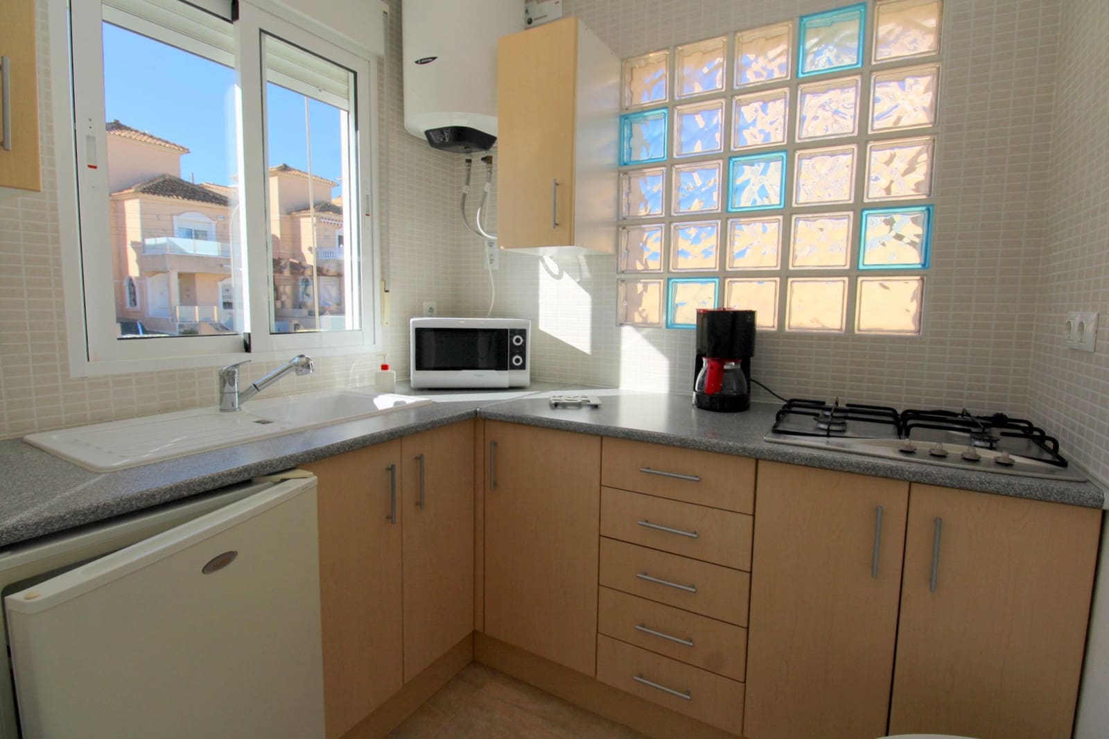 Chalet de 3 habitaciones en Villamartin en venta - 284.000 € (Ref: 9594761)