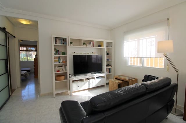 Chalet de 3 habitaciones en Villamartin, Orihuela en venta - 284.000 € (Ref: 9594761)