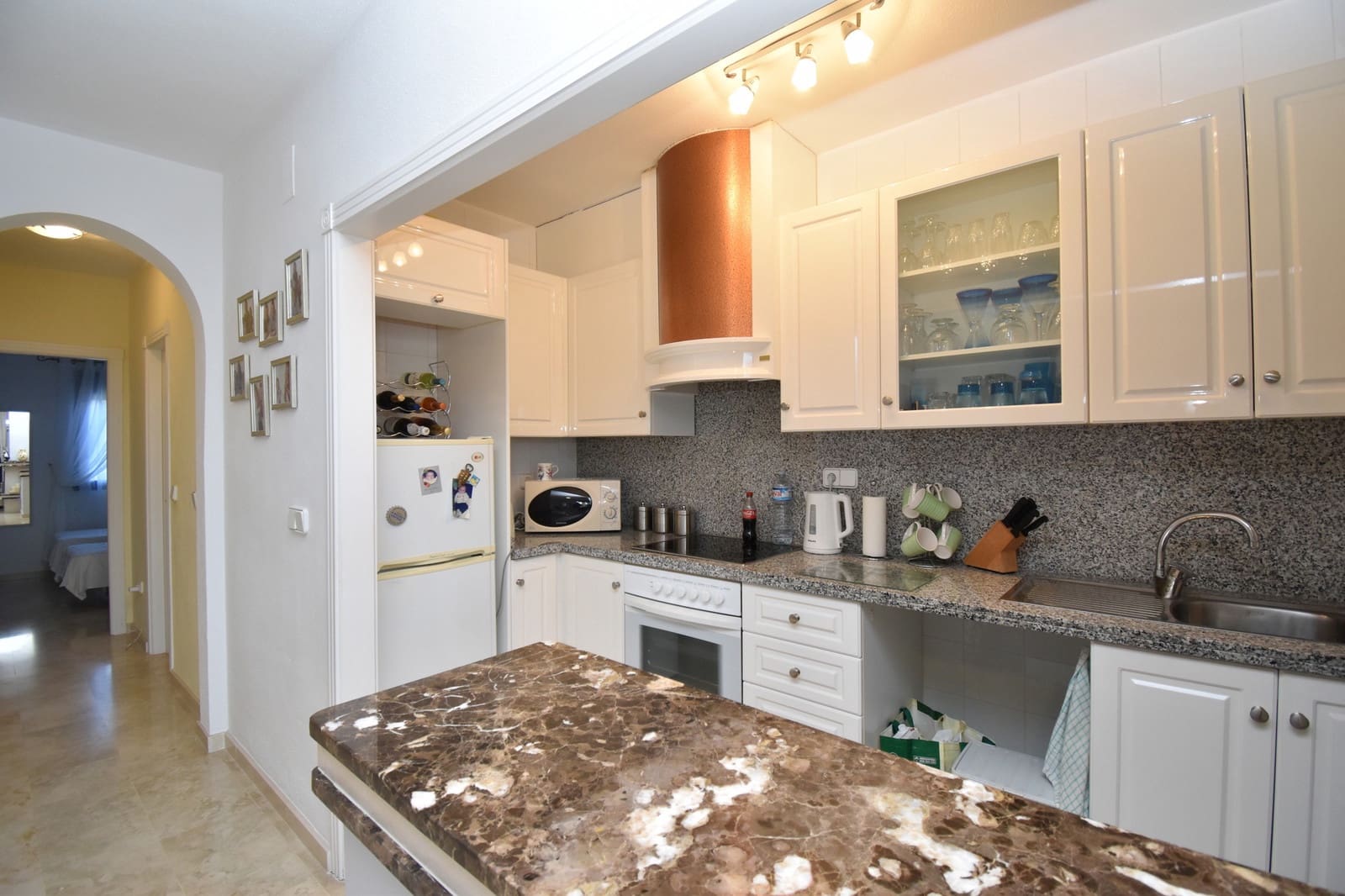 2 soveværelse Lejlighed til salg i Las Ramblas Golf med swimmingpool - € 180.000 (Ref: 9604654)