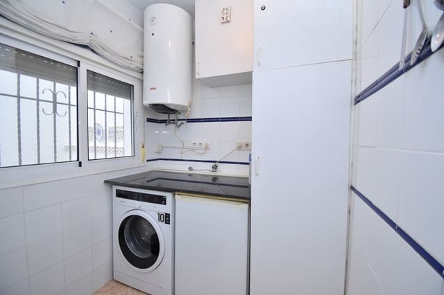 2 sovrum Hus till salu i Villamartin, Orihuela med pool - 219 999 € (Ref: 9607575)