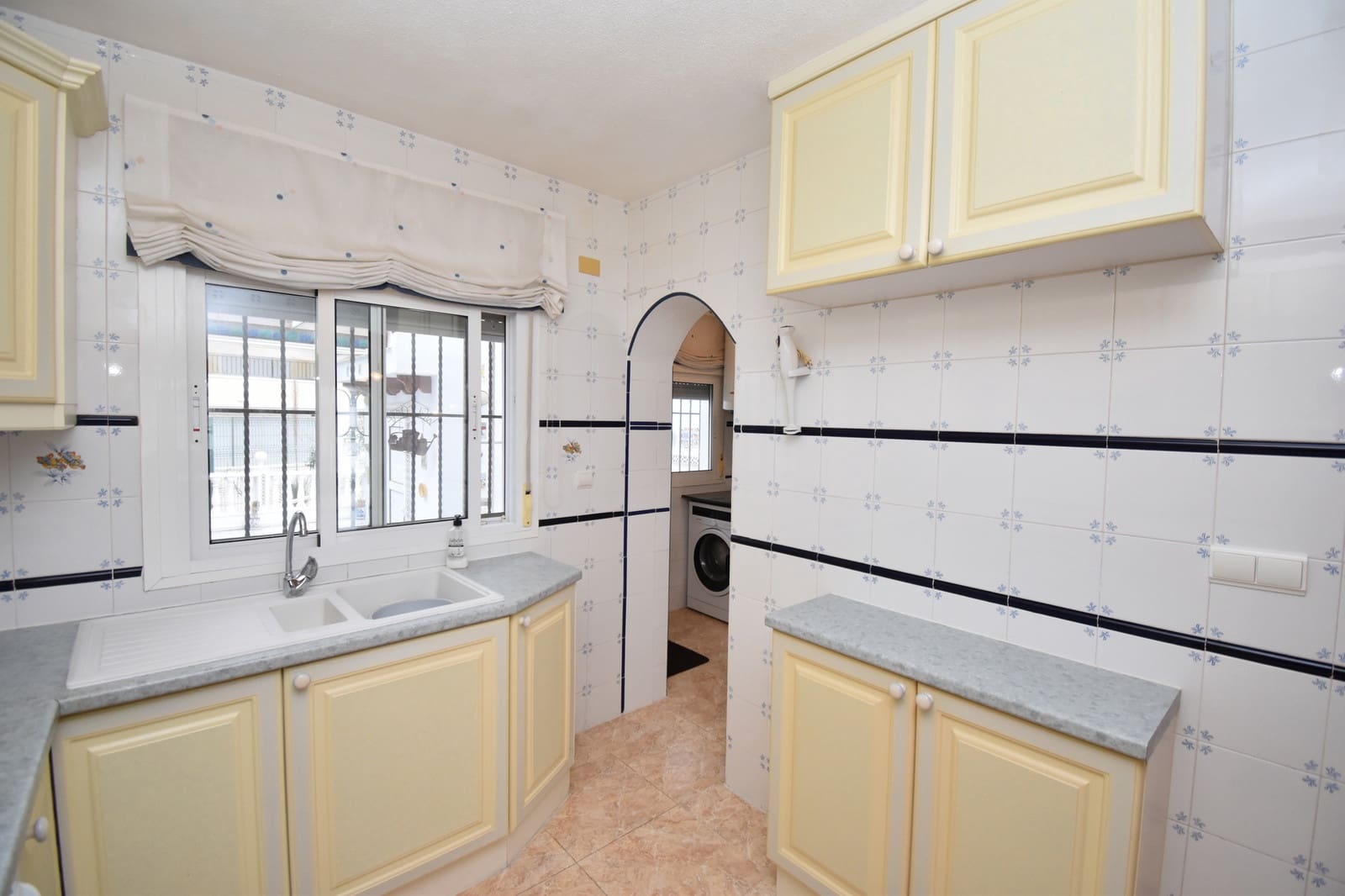 2 sovrum Hus till salu i Villamartin med pool - 219 999 € (Ref: 9607575)