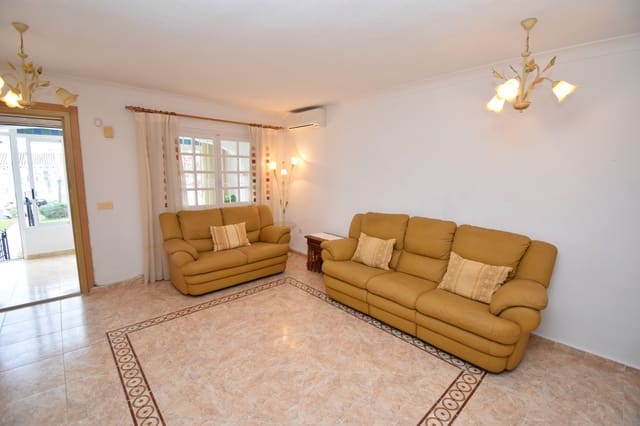 2 sovrum Hus till salu i Villamartin, Orihuela med pool - 219 999 € (Ref: 9607575)