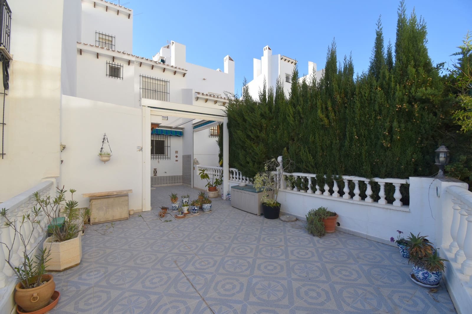 2 sovrum Hus till salu i Villamartin med pool - 219 999 € (Ref: 9607575)